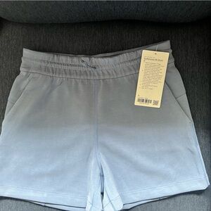 lululemon athletica Softstreme HR Blue Athletic Shorts 4”with Elastic Waistband